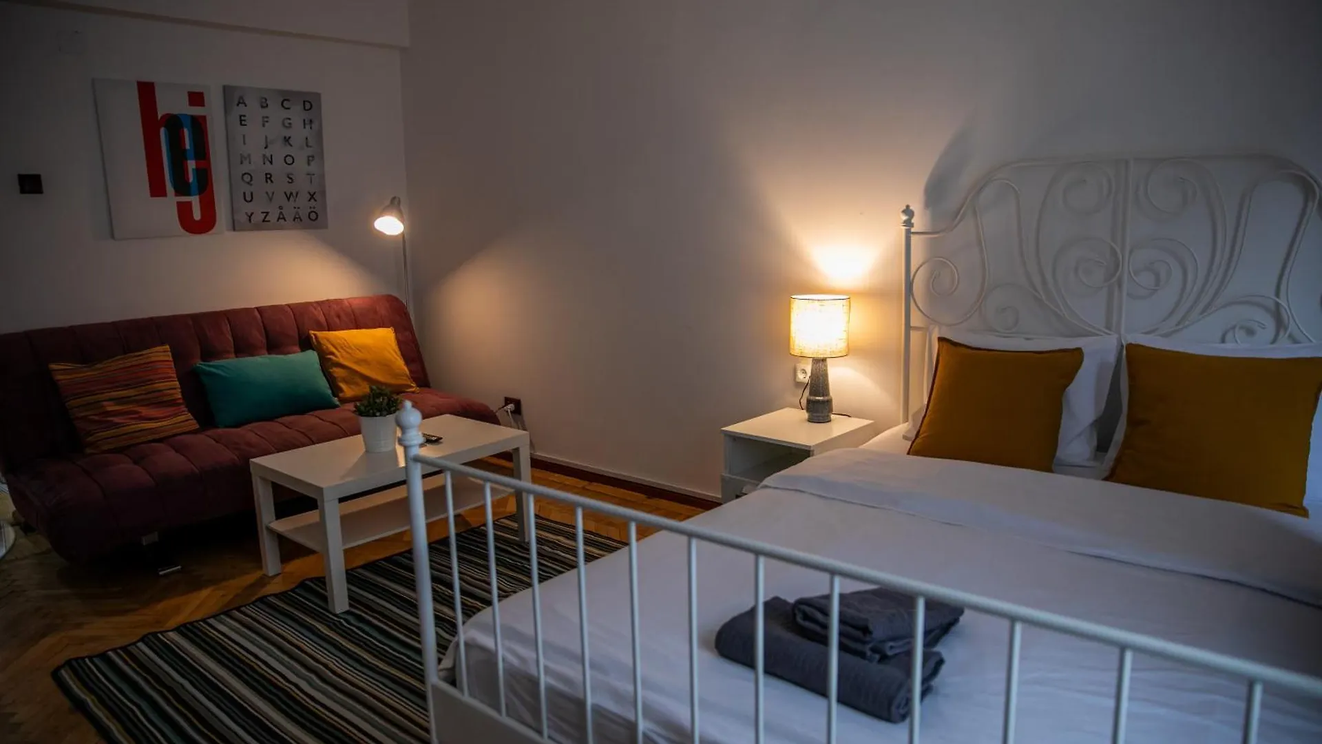 Color Apartment Regina Elisabeta 23 Bucharest